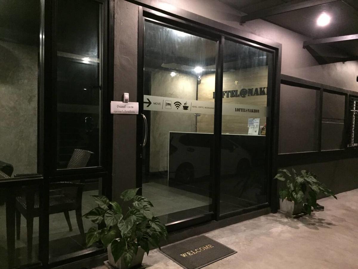 Хостел Loftel @ Nakhon Накхонситхаммарат Экстерьер фото
