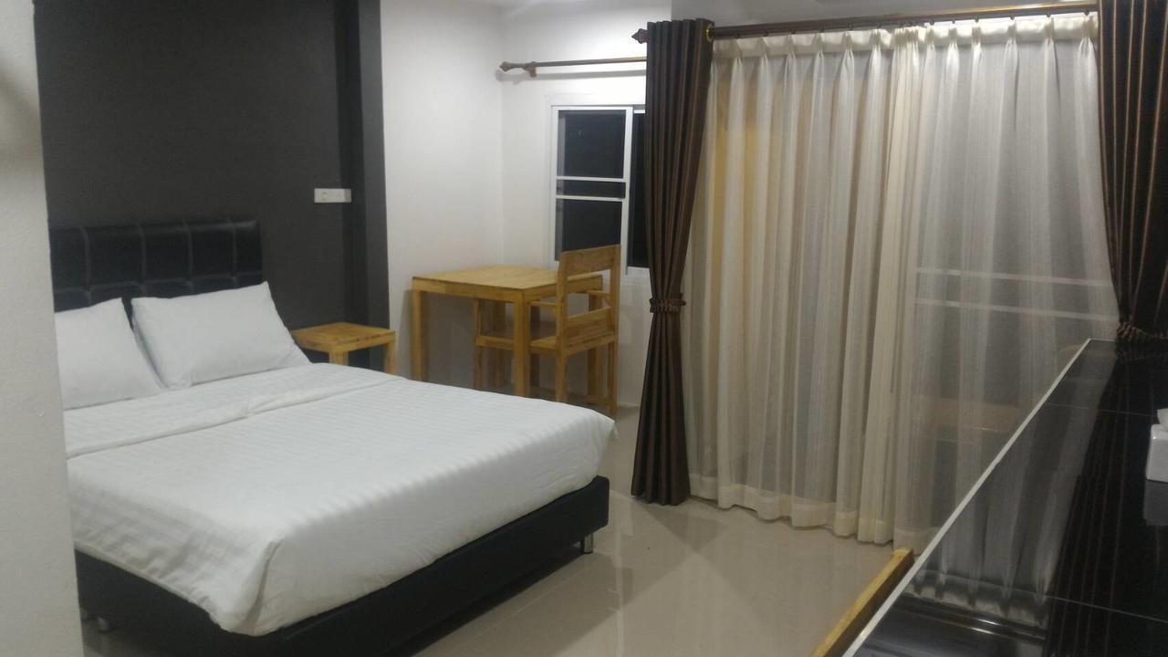 Хостел Loftel @ Nakhon Накхонситхаммарат Экстерьер фото