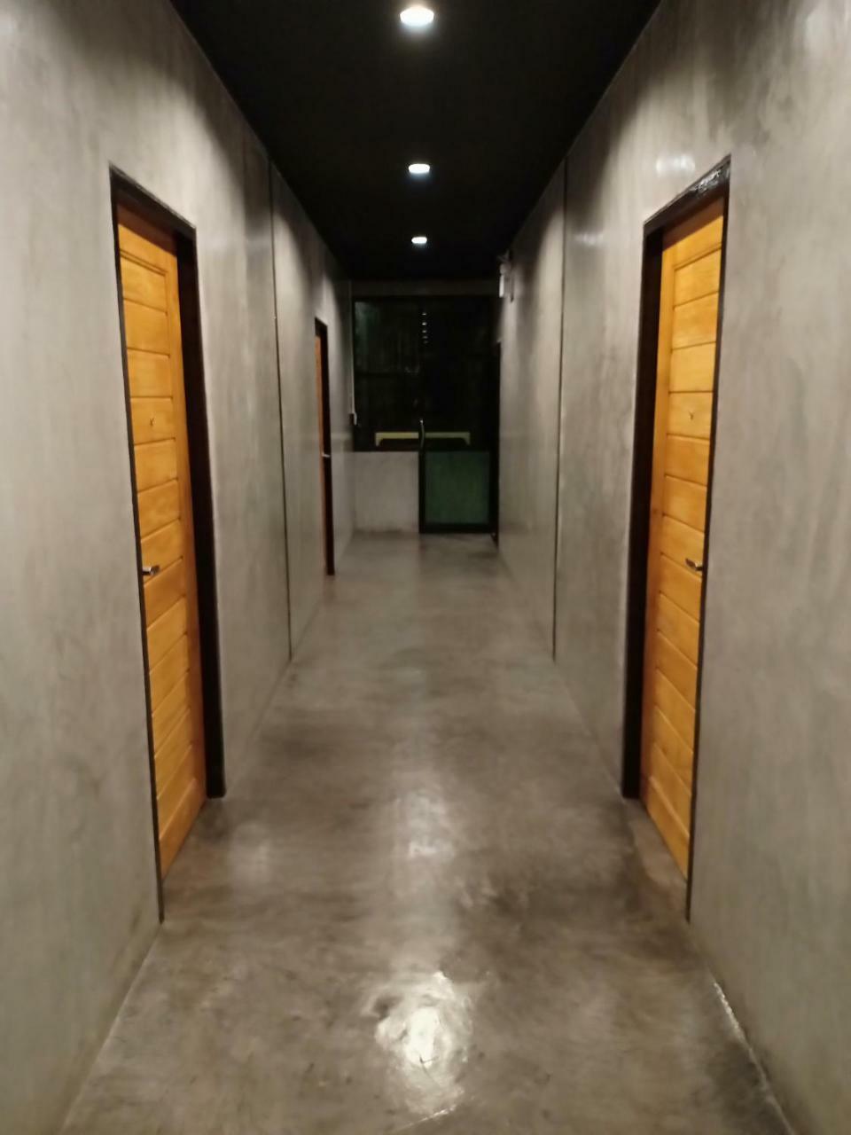 Хостел Loftel @ Nakhon Накхонситхаммарат Экстерьер фото